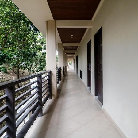 Reddoorz Premium @ Bukit Damai Indah Hotell Balikpapan  Exteriör bild