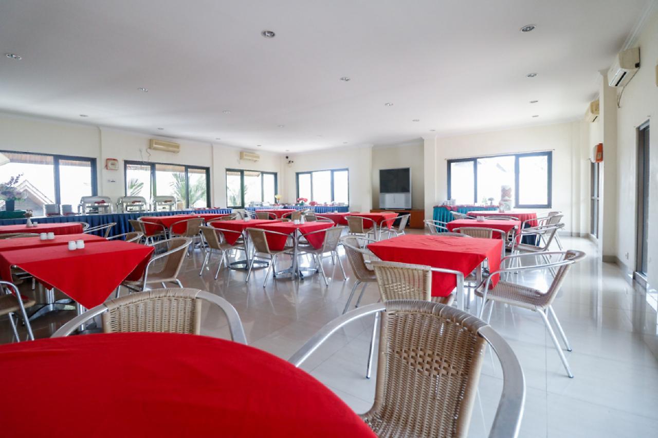 Reddoorz Premium @ Bukit Damai Indah Hotell Balikpapan  Exteriör bild