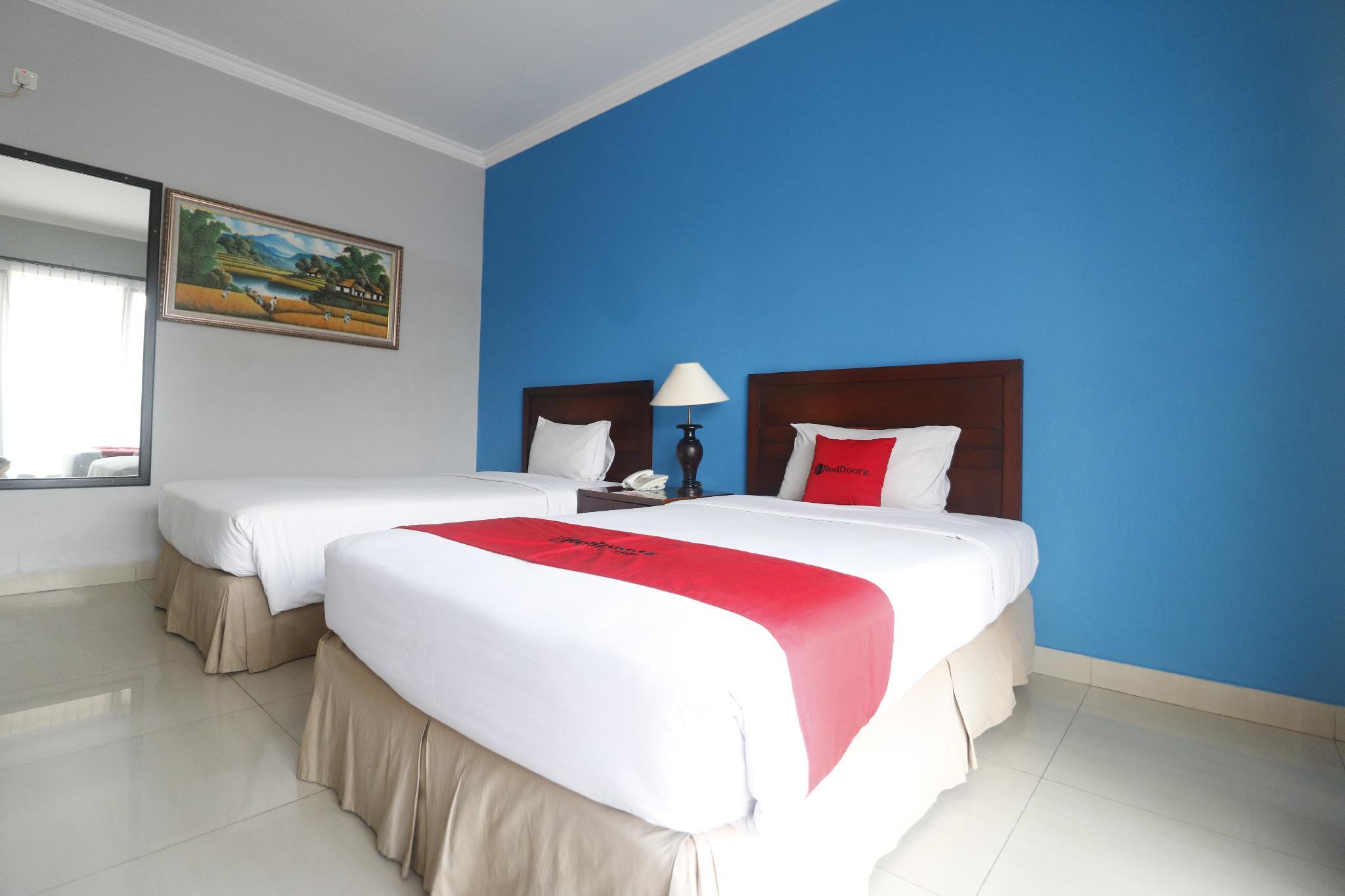 Reddoorz Premium @ Bukit Damai Indah Hotell Balikpapan  Exteriör bild